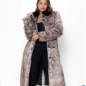 NWT Spirithood Direwolf Long Faux Fur Coat Large 🌿⚘️🌱SALE🌱⚘️🌿